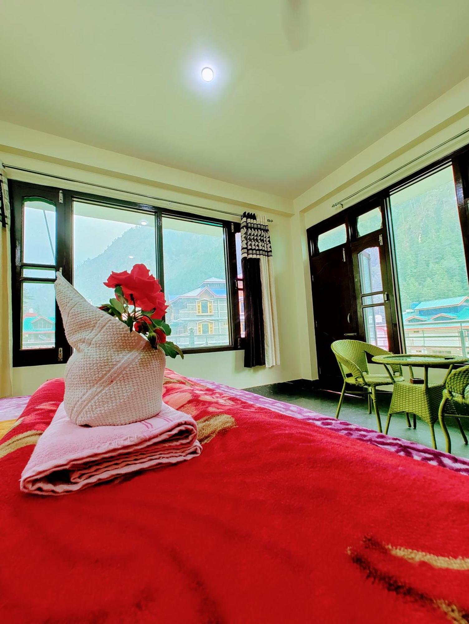 Triumph Bed And Breakfast And Cafe 卡索尔 外观 照片
